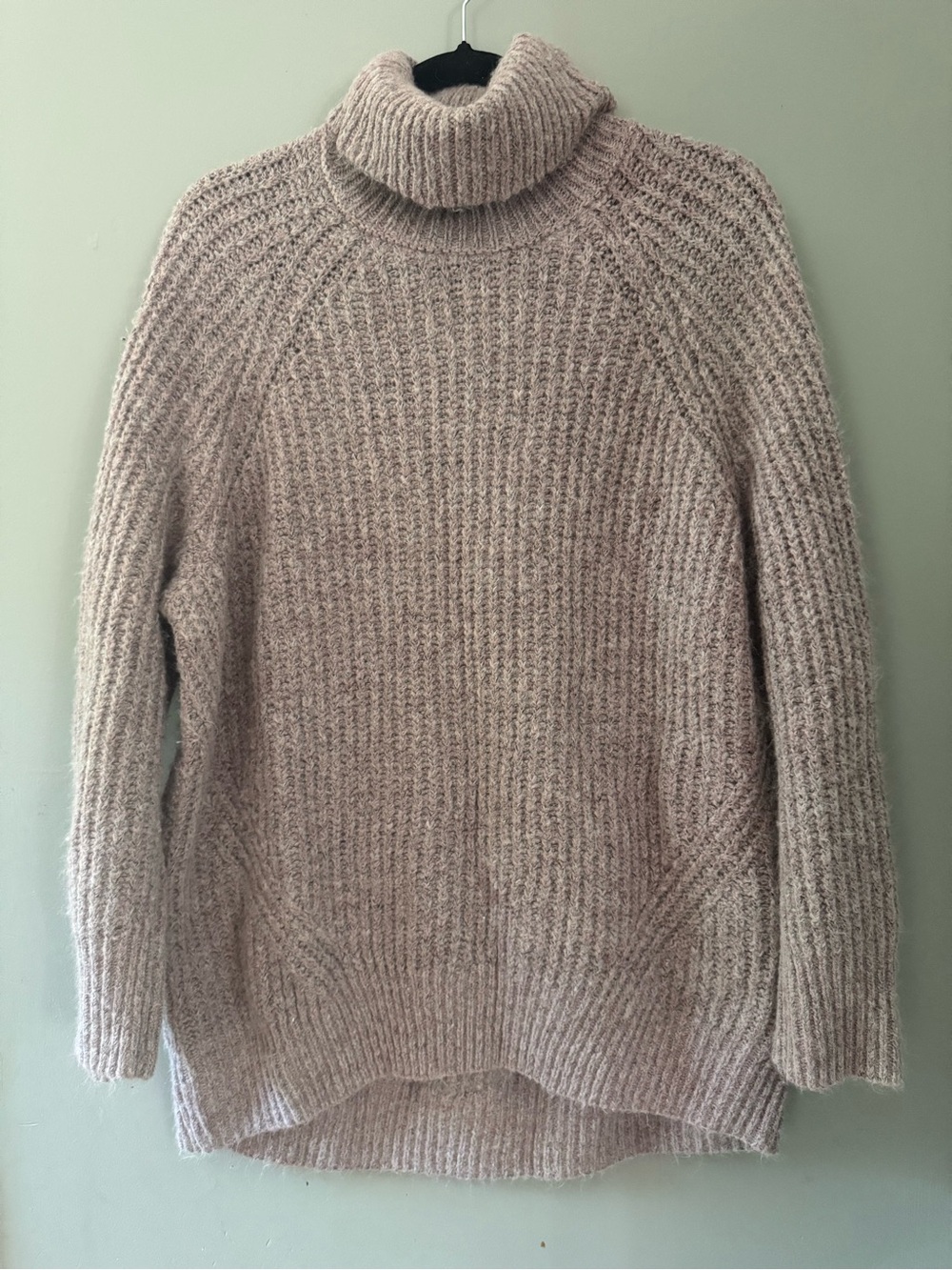 Old Navy Women's Chunky Roll-Neck Sweater - Light Taupe